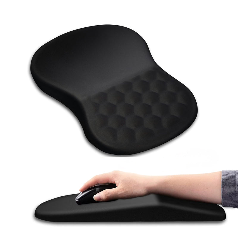 Musmatta med handledsstöd mot musarm