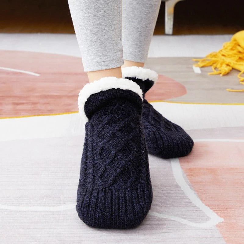 Toffelsockor med halkskydd – varma innesockor