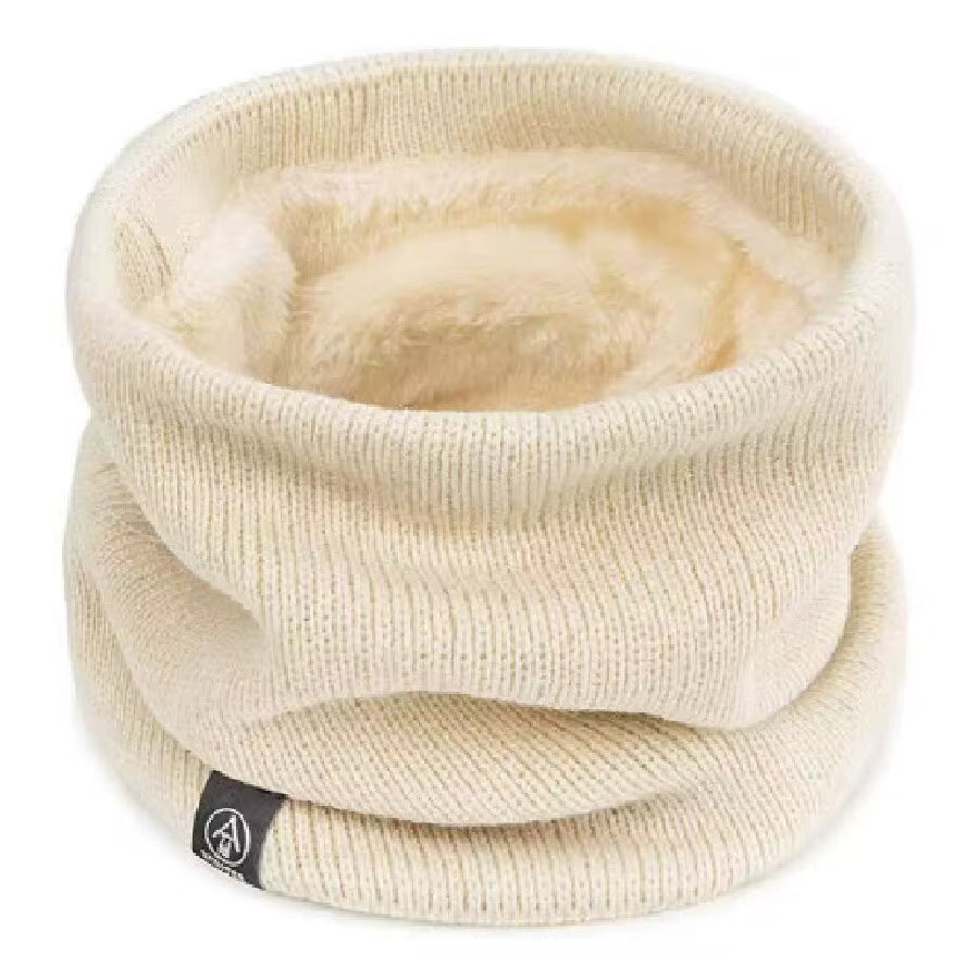 Halsvärmare i fleece - skydd mot kyla och vind Beige