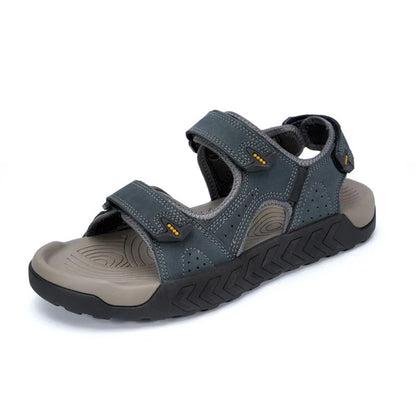 Sandaler med bred passform och hålfotsstöd