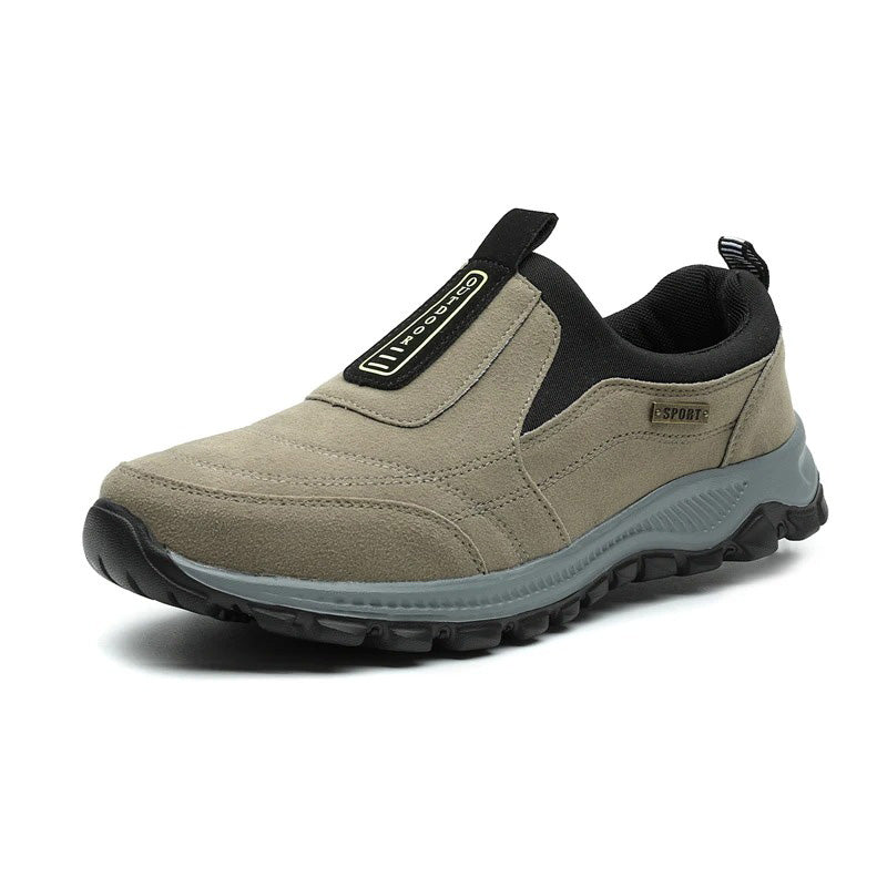 Skor med slip-on för promenader med greppande sula Khaki