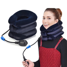 Uppblåsbar nackkudde med pump